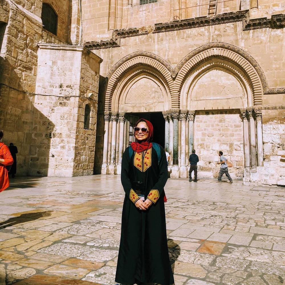 Meet your Posher, Myra